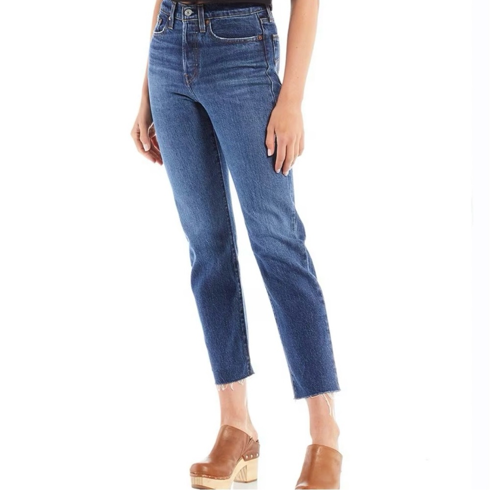 Levi’s Wedgie Straight Cropped Jeans